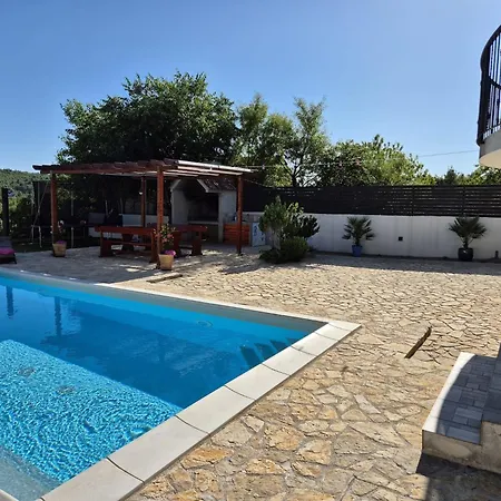 Family Friendly House With A Swimming Pool Vrpolje, - 24345 Tatil Evi Šibenik