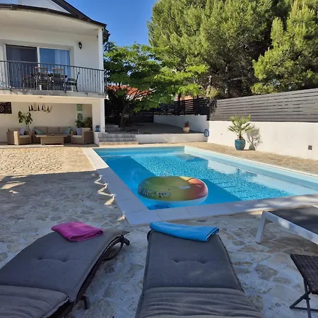 Family Friendly House With A Swimming Pool Vrpolje, - 24345 Tatil Evi *