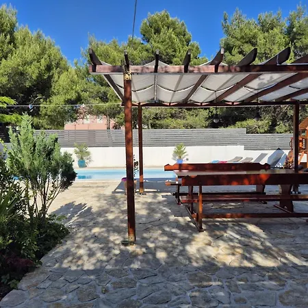 Family Friendly House With A Swimming Pool Vrpolje, - 24345 *