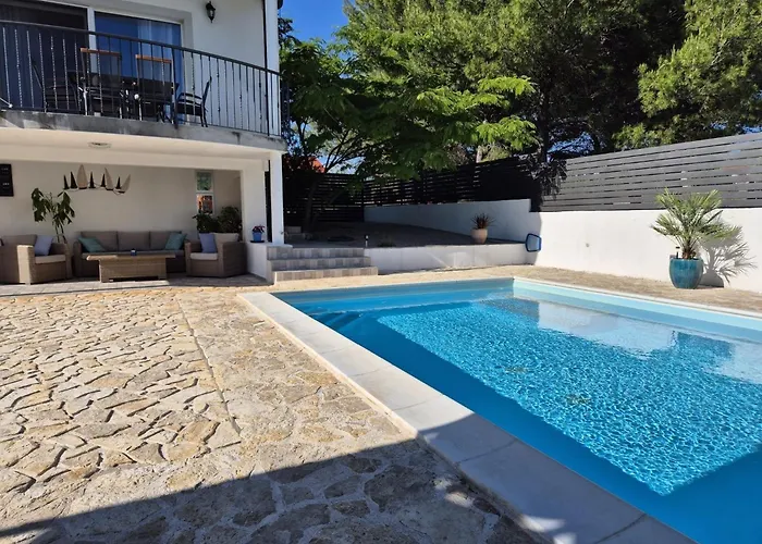 Family Friendly House With A Swimming Pool Vrpolje, - 24345